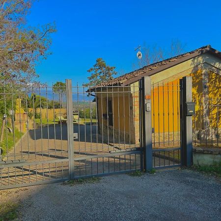 Casolare Del Maestrale - M&M Holiday House Perugia Zewnętrze zdjęcie